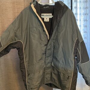 Columbia Men's Dark Gray Performance Jacket